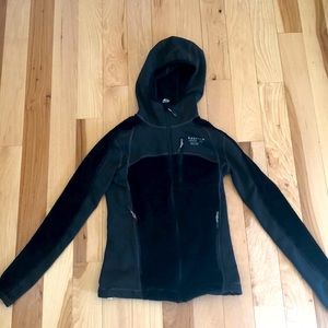 Mountain hardwear hooded fleece